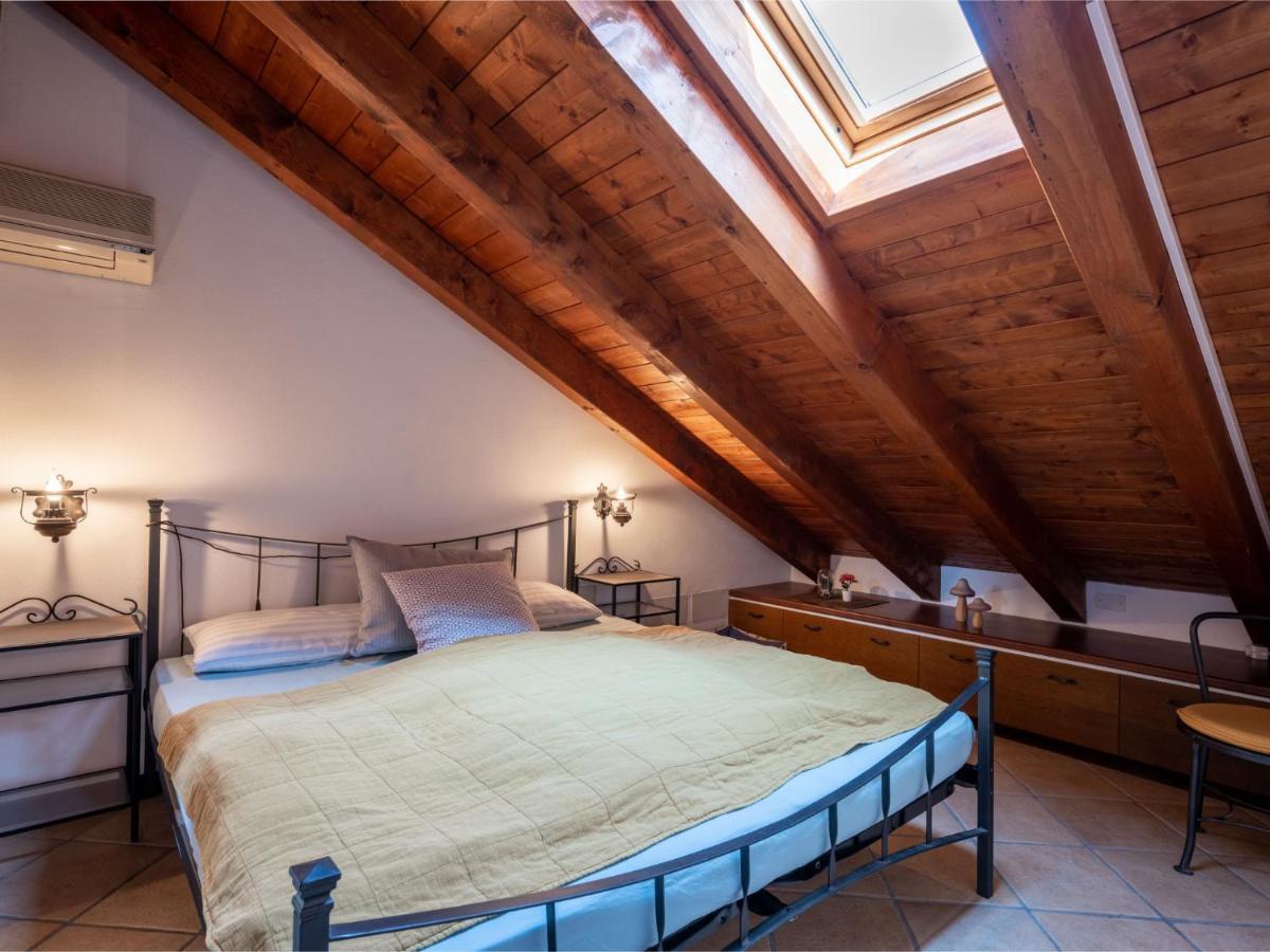 Apartment Borgo San Giulio By Interhome เปตเตนาสโก ภายนอก รูปภาพ
